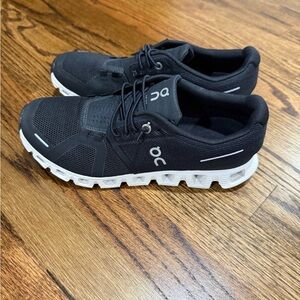 On Running Women’s Black and White Sneakers